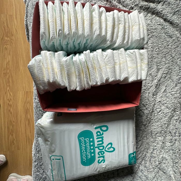 Couches Pampers Premium Protection