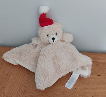 Doudou plat ours bonnet rouge Noël 
