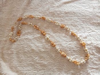 beau collier de coquillages vintage