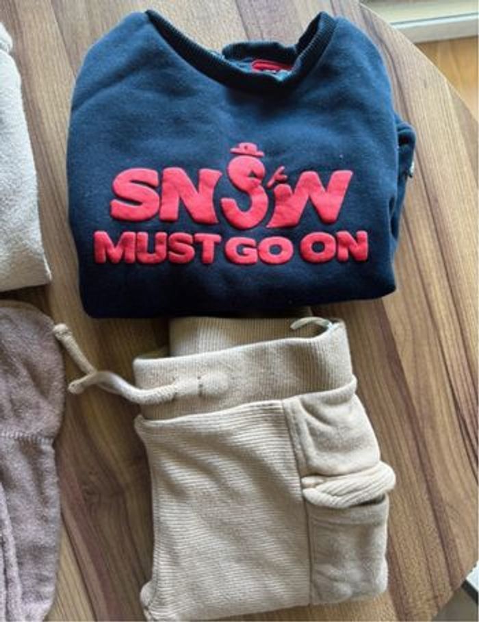 Lot Ensemble de pull et pantalon taille 6 mois - photo numéro 3
