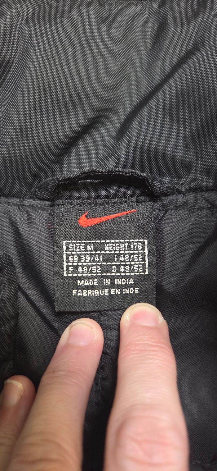Manteau Parka Nike Noir taille M homme très bon état - photo numéro 4