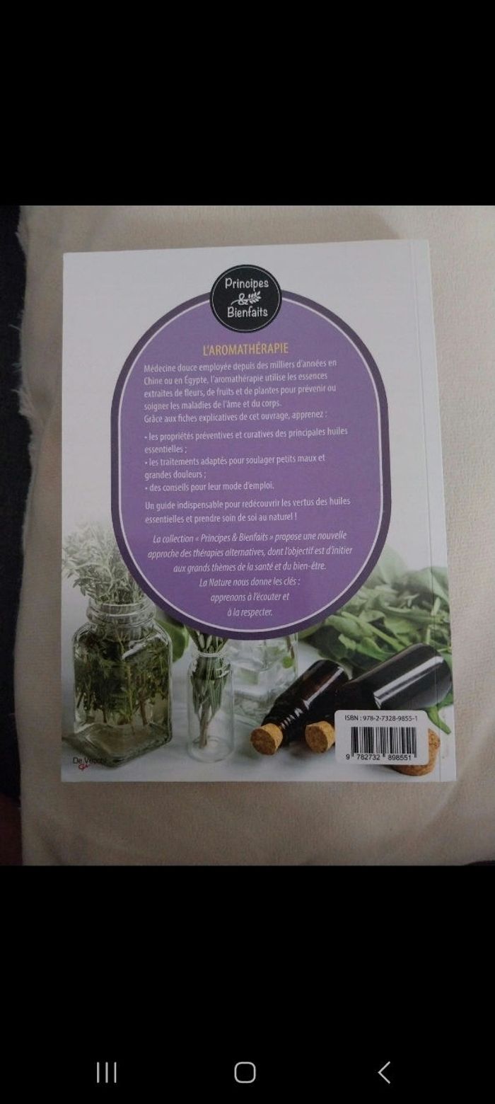 Livre neuf "l'aromatherapie" - photo numéro 2