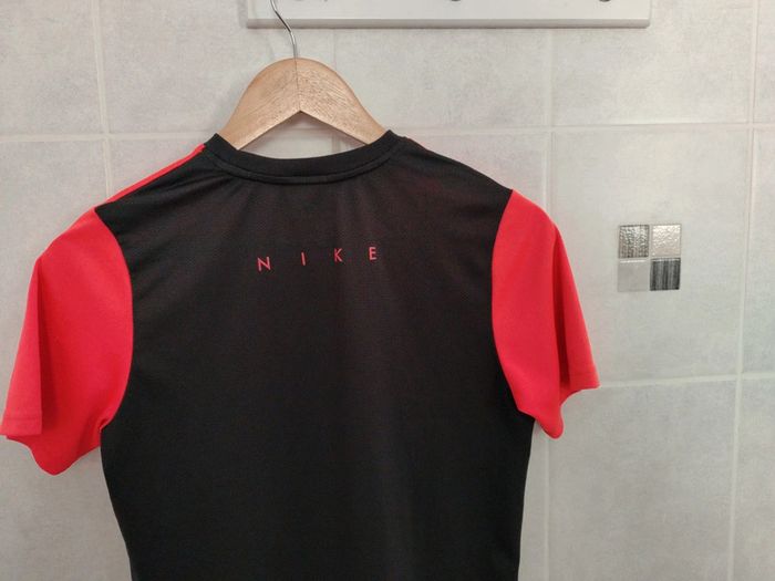 Tee shirt de sport Nike - photo numéro 5