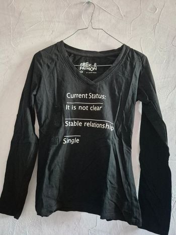 Haut motif écriture