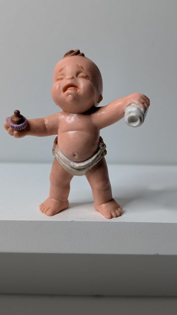[Magic Diaper] Figurine babies pleure