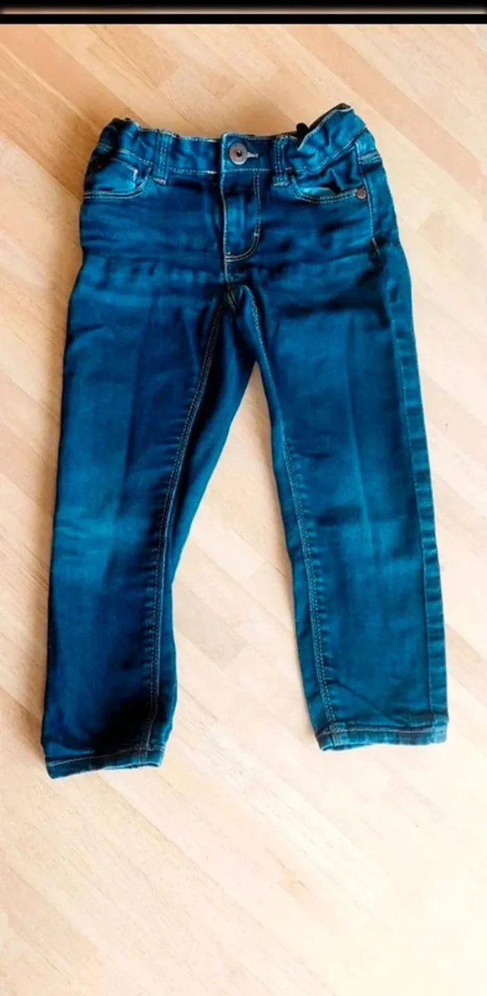 Jean fille Taille 4ans
