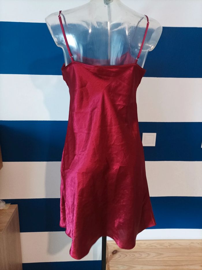 Nuisette bordeaux satin neuve Etam femme taille 40 - photo numéro 3