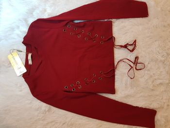 Crop top rouge manches longues Taille M/L Neuf