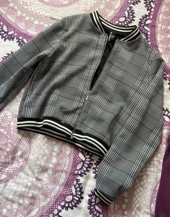 Veste enfant neuve rayure