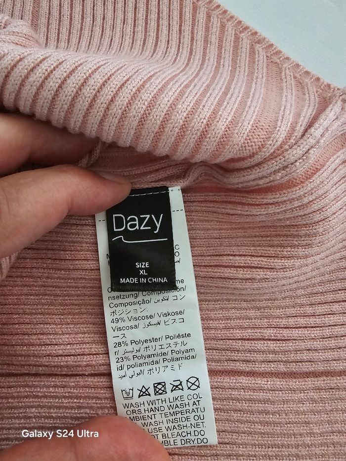 Haut neuf rose - photo numéro 3