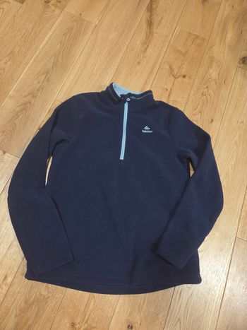 Polaire ski marine neuve 8 ans