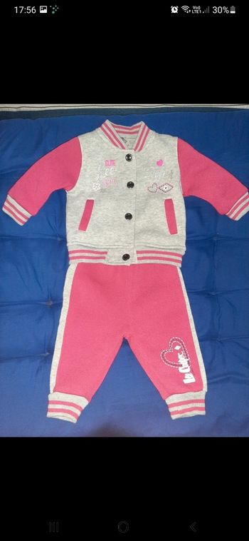 Ensemble jogging bébé fille 3 mois (lot n°23)