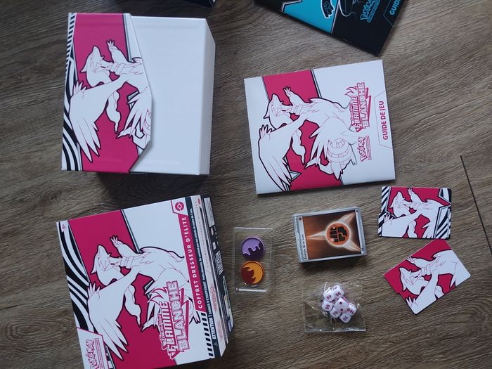 Lot de 2 ETB pokemon ev 10.5 - photo numéro 2
