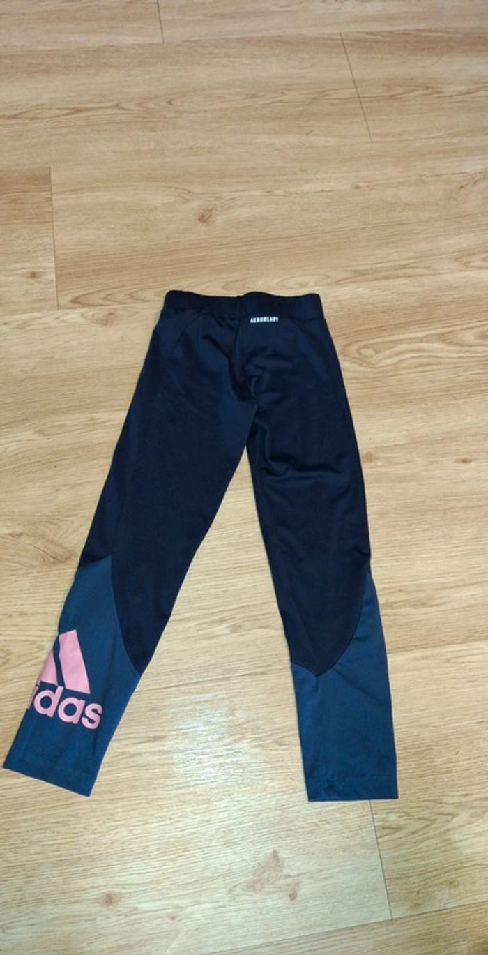 Magnifique legging fille Adidas 6 / 7 ans - photo numéro 2