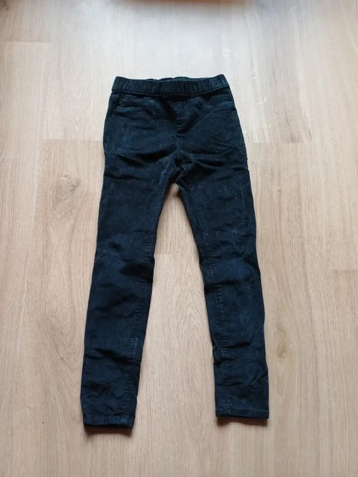 Lot de 4 pantalon H&M et un legging chaud C&A - photo numéro 6