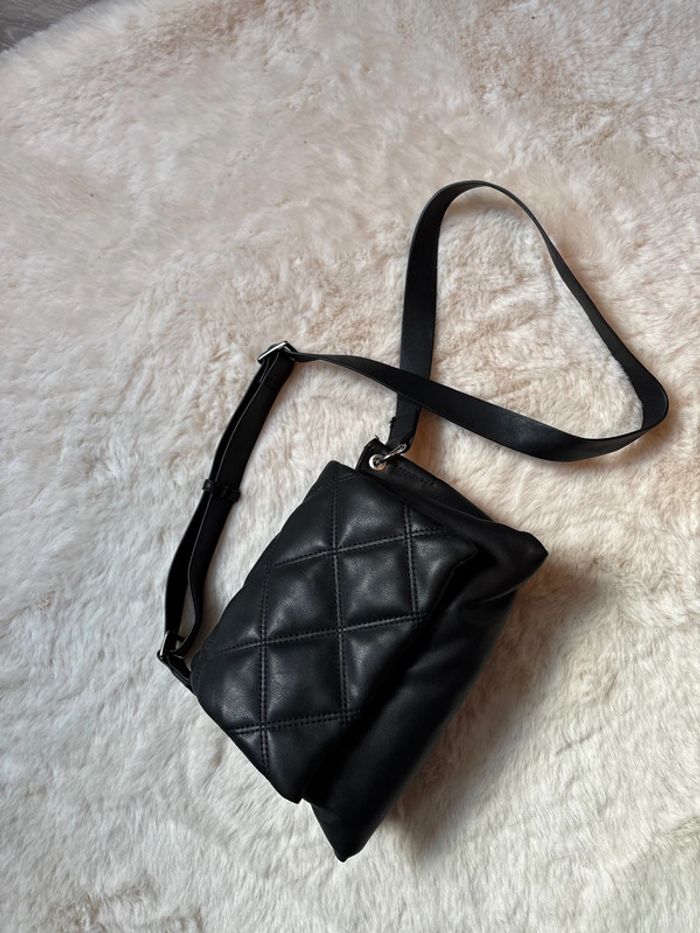 Sac à bandoulière noir Mango