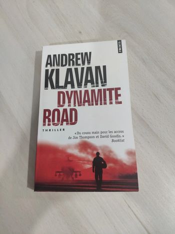 Livre poche Dynamite road thriller Klavan
