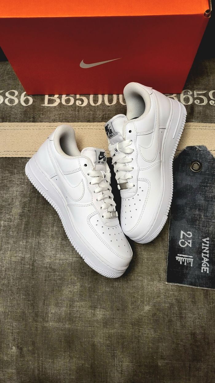 Nike Air Force 1 07 EasyOn White - DX5883100 - Unisex - Size : 36.5 🌈 🌈 - photo numéro 3