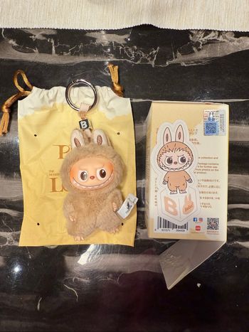 Labubu Pin for love B