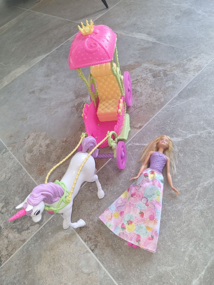 Carosse barbie dreamtopia - photo numéro 3
