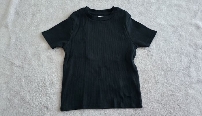 T-shirt - photo numéro 1