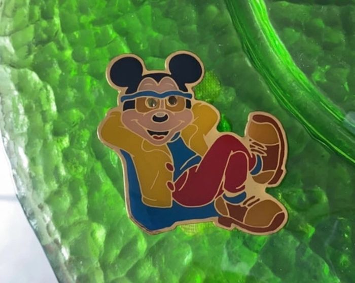 Pins mickey