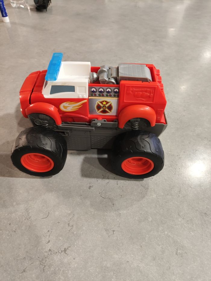 Camion Blaze Pompier transformable Fisher-Price - photo numéro 2