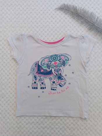 🔸 T-shirt Blanc Éléphant – Primark 12 Mois 🔸