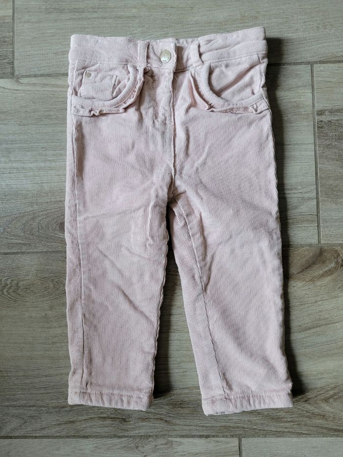 Pantalon chaud en velours côtelé taille 18 mois