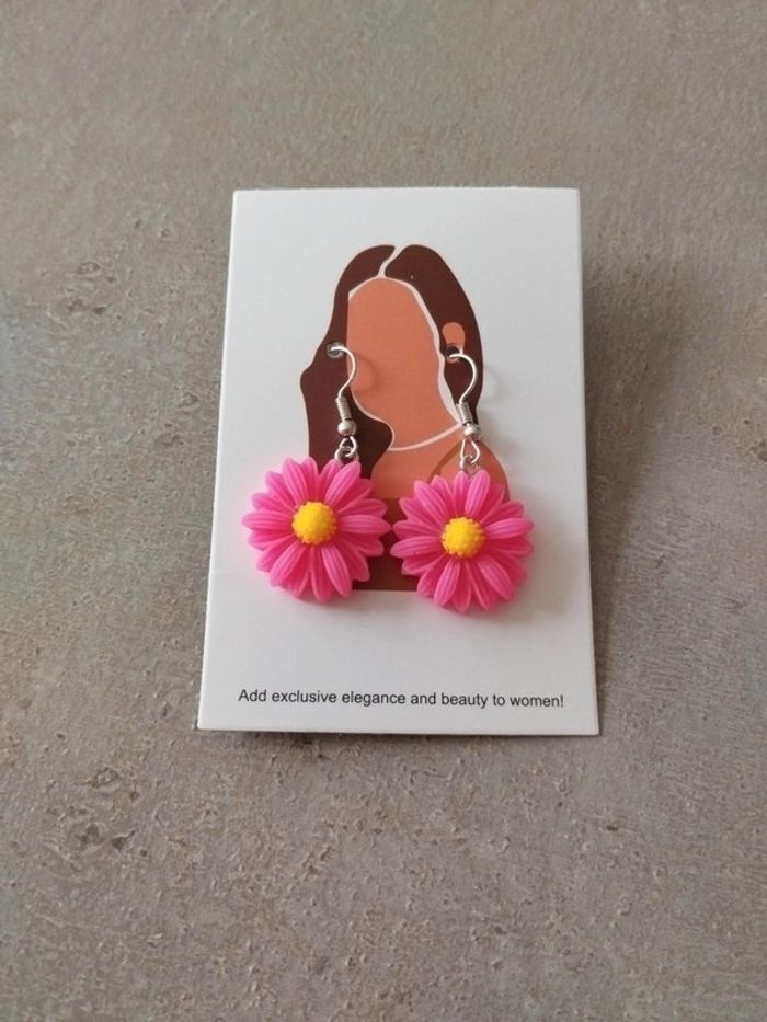 Boucles d'oreilles pendantes fleurs