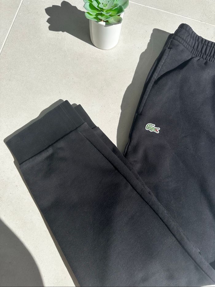 Jogging Lacoste Noir taille M🖤 - photo numéro 3