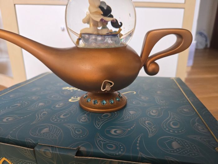 Snow globe lampe Aladdin - photo numéro 7