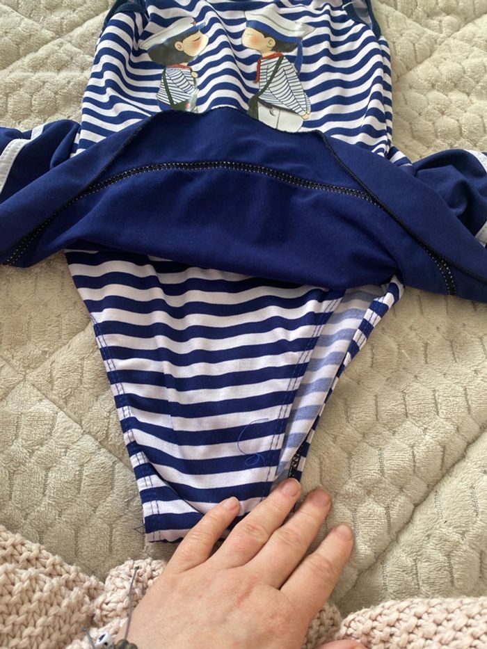 Maillot de bain Taille 12 ans - photo numéro 3