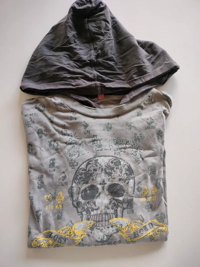 T-shirt capuche 12ans - photo numéro 2