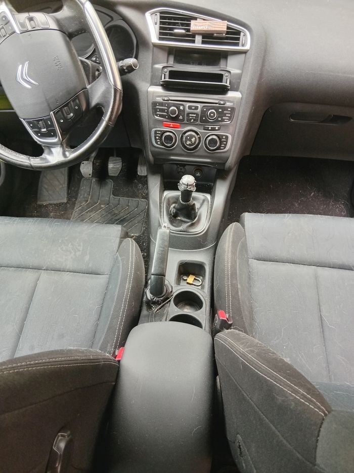 Voiture C4 desiel - photo numéro 5