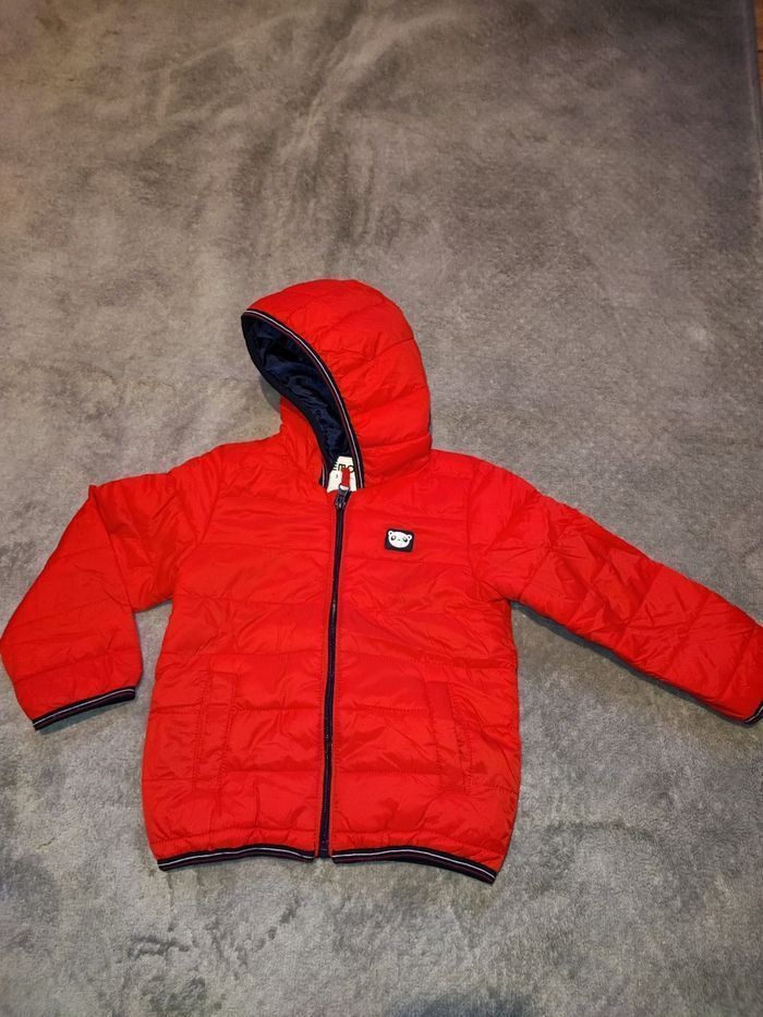 Doudoune  à capuche 3 ans