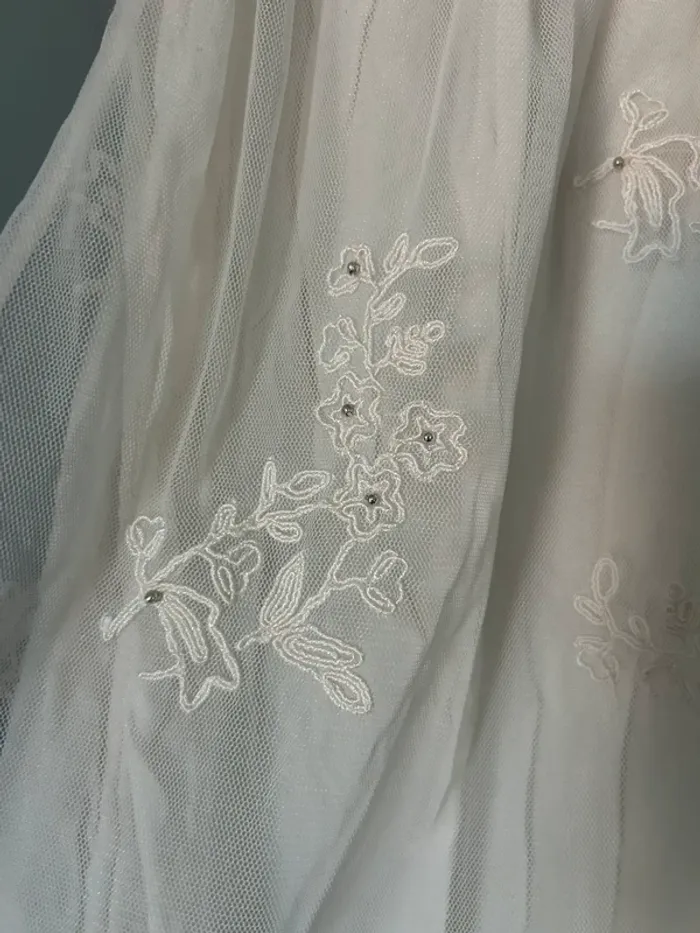Robe Zara taille 4 ans en bon état - photo numéro 5