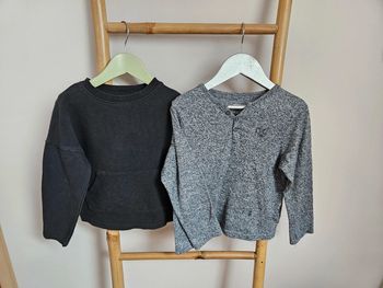 Lot de 2 pulls 5 ans