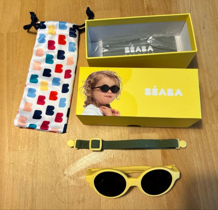 Lunette soleil bébé