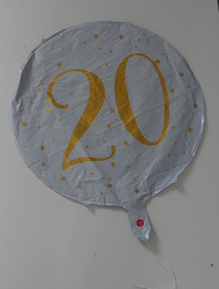 Ballon gonflable helium blanc/doré- chiffre 20