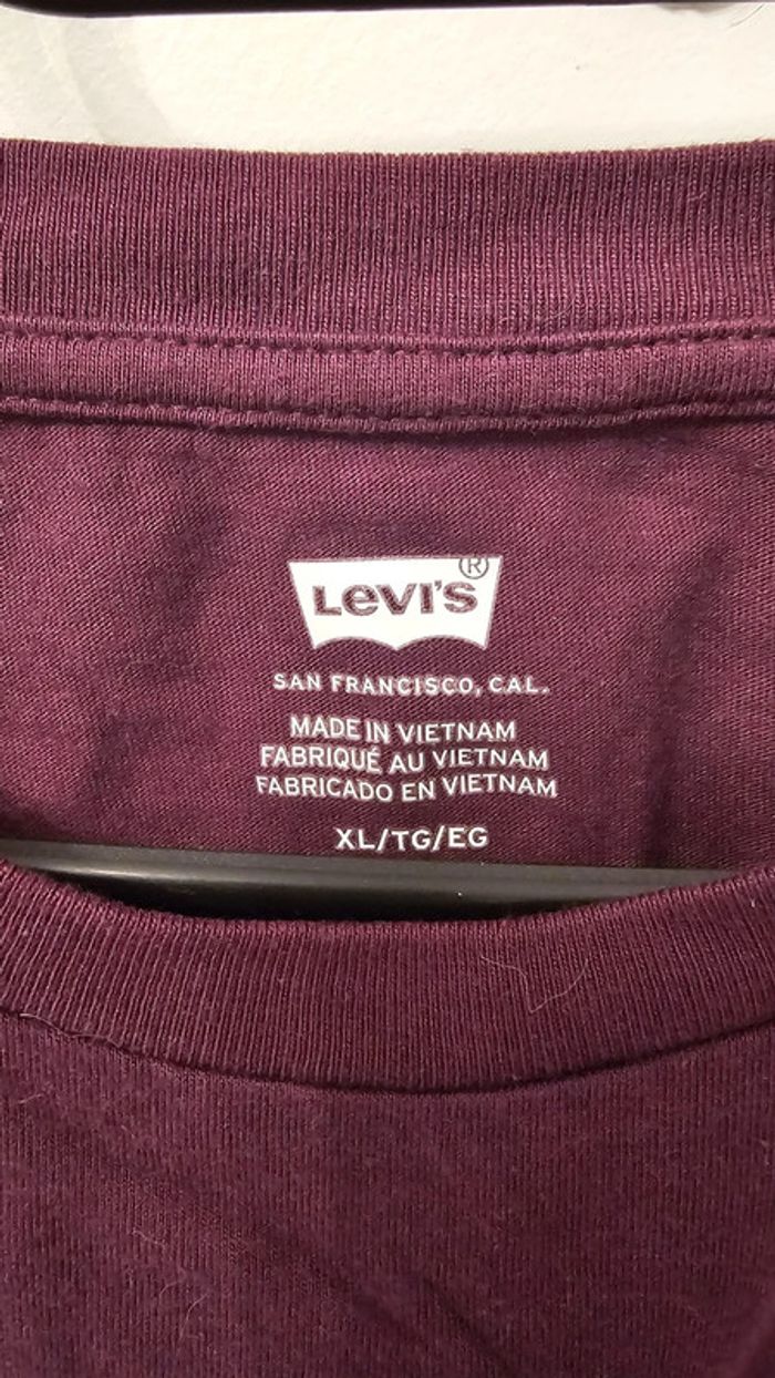 T shirt LEVIS femme XL neuf - photo numéro 3