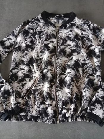 Veste cache cache