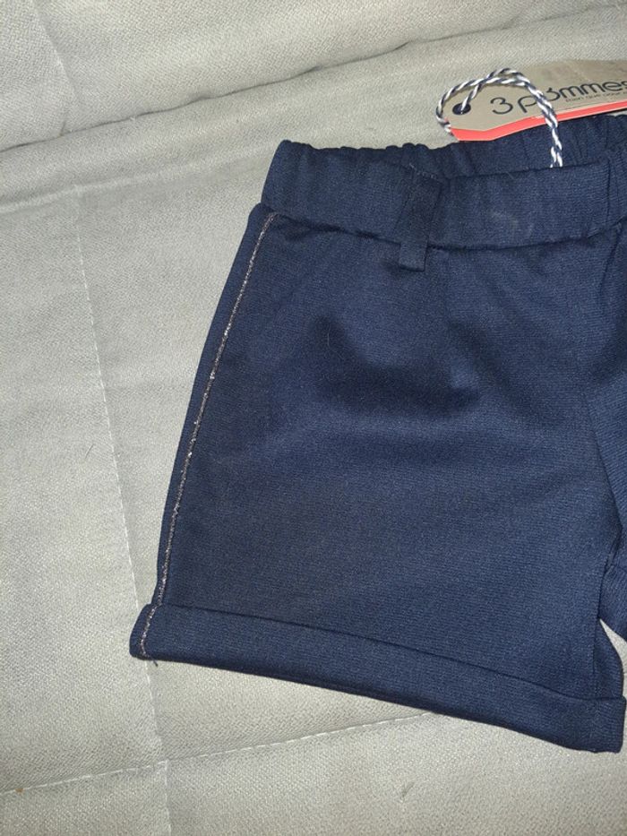 Lot de deux shorts 3 Pommes taille 12 mois neuf avec étiquettes - photo numéro 2