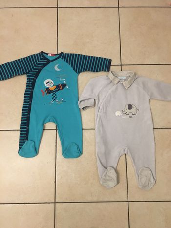 Lot 6 mois habits/vêtements bébé