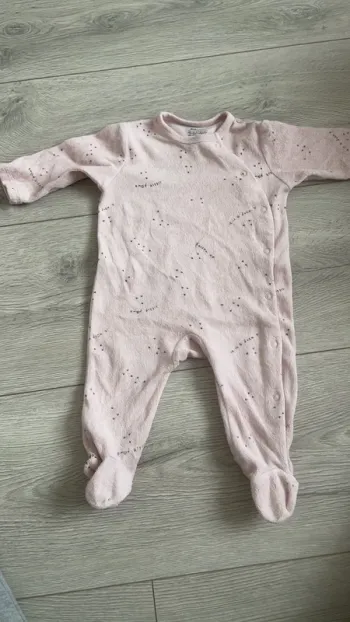 Pyjama taille 6 mois