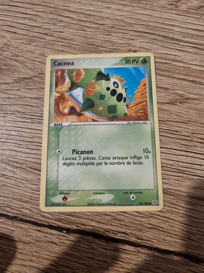 Carte pokémon cacnea 44/106 émeraude année 2005