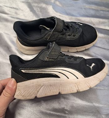 Basket Puma taille 30