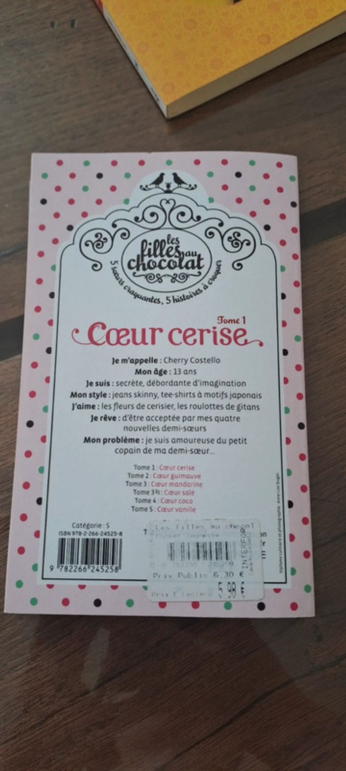 (Réduction) Livre cœur cerise - photo numéro 2