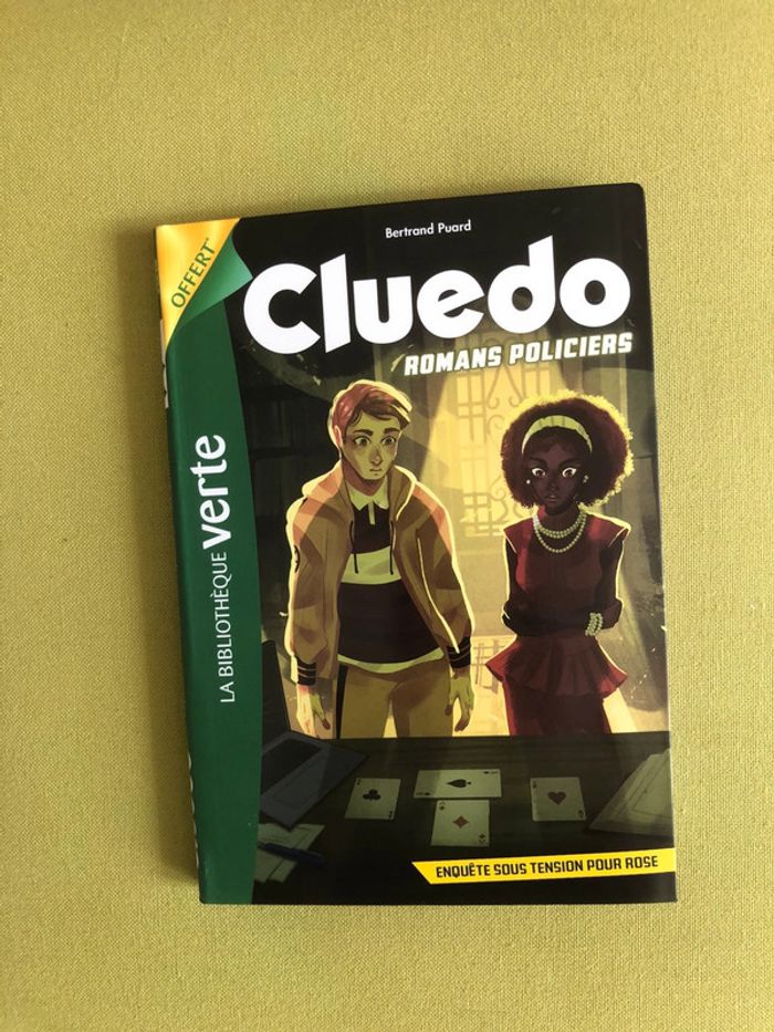 Livre bibliothèque verte cluedo