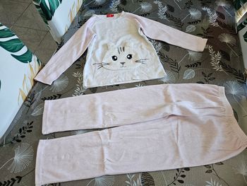 Pyjama chaud +robe de chambre